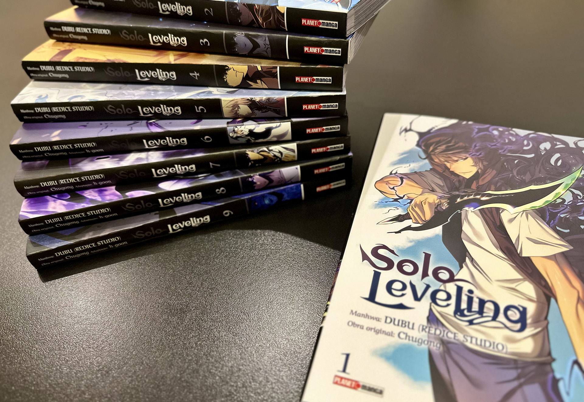 imagem de Solo Leveling em Papel: Por Que Você Deveria Largar a Tela e Virar uma Página 6